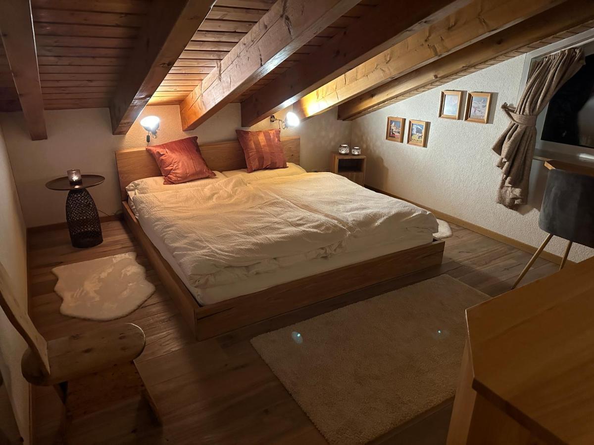 Dachwohnung Mit Charme Im Haus Luchre, Zermatt Eksteriør bilde