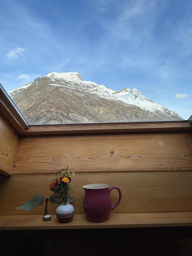 Dachwohnung Mit Charme Im Haus Luchre, Zermatt Eksteriør bilde